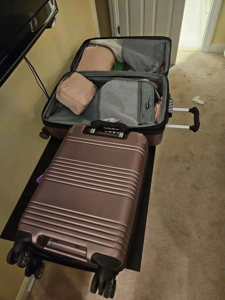 roundtrip compartment