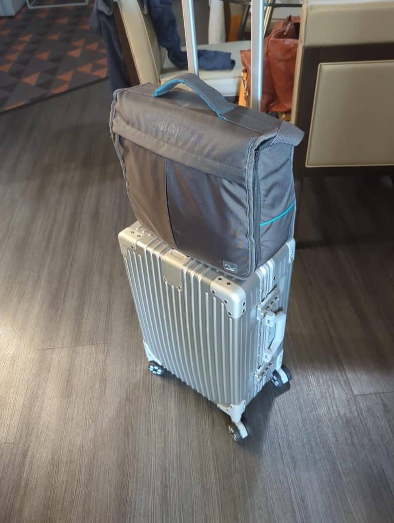 HotWay Carry-On Luggage Review: Sleek, Secure, and Surprisingly Durable luggage review