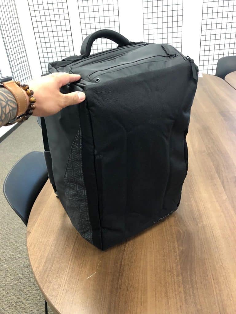 Nomatic 40L is pretty comfort