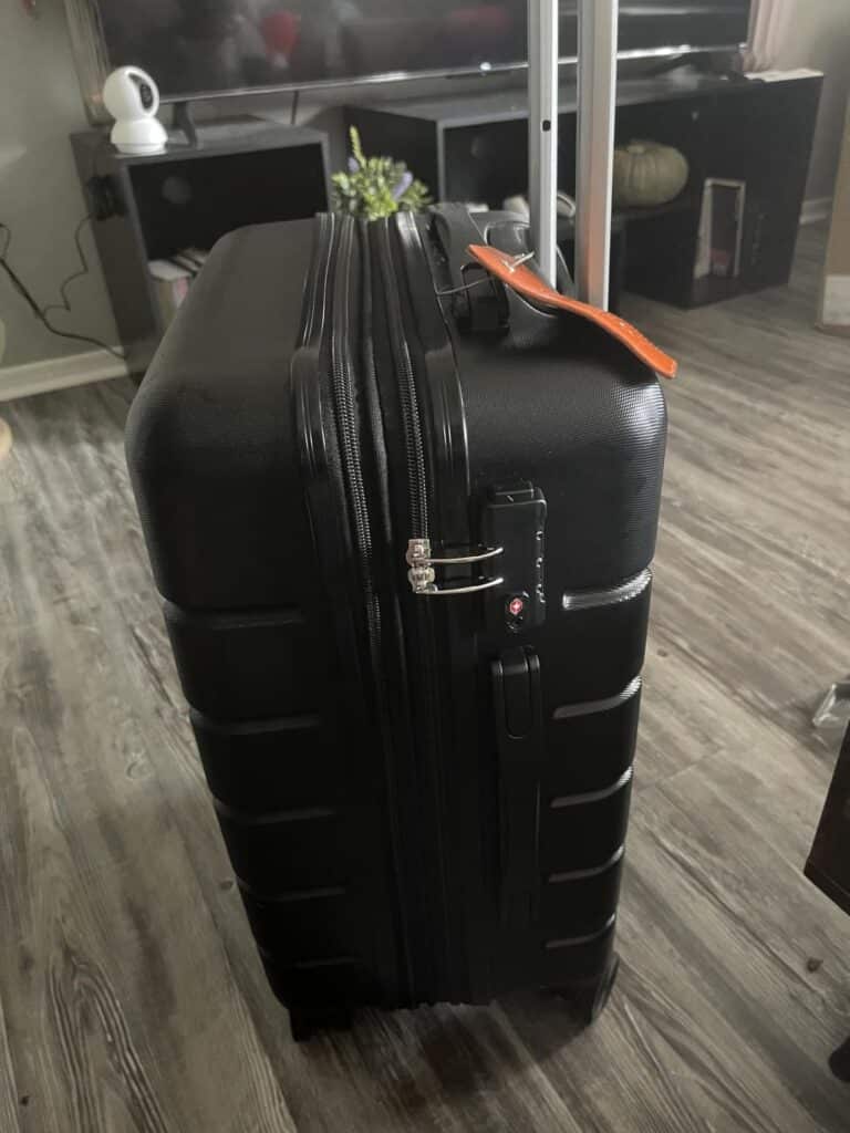 Sweetcrispy carry-on luggage with TSA lock, expandable zipper, and hard shell design in black